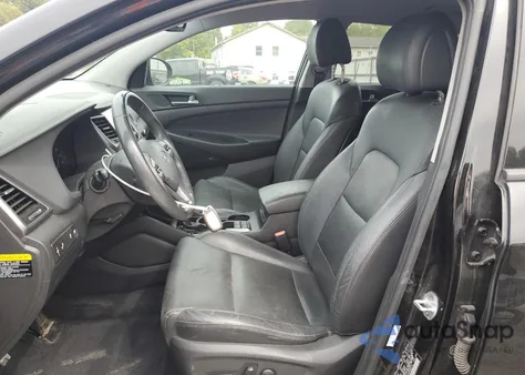 2017 Hyundai Tucson Limited z USA, uszkodzony, nr VIN KM8J3CA24HU409714